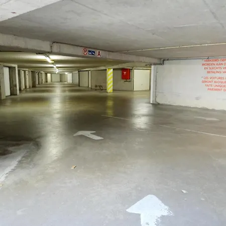 公寓 Attic By The Sea Wall, Cleaning Included 尼乌波特